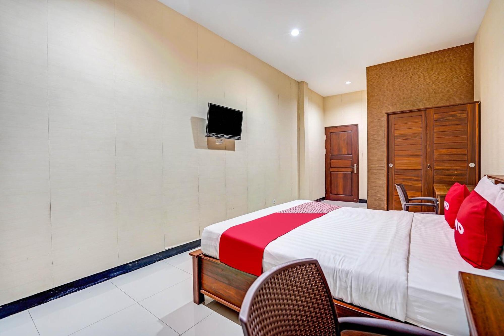 Oyo 90889 Dkb Residence Surabaya Exterior photo