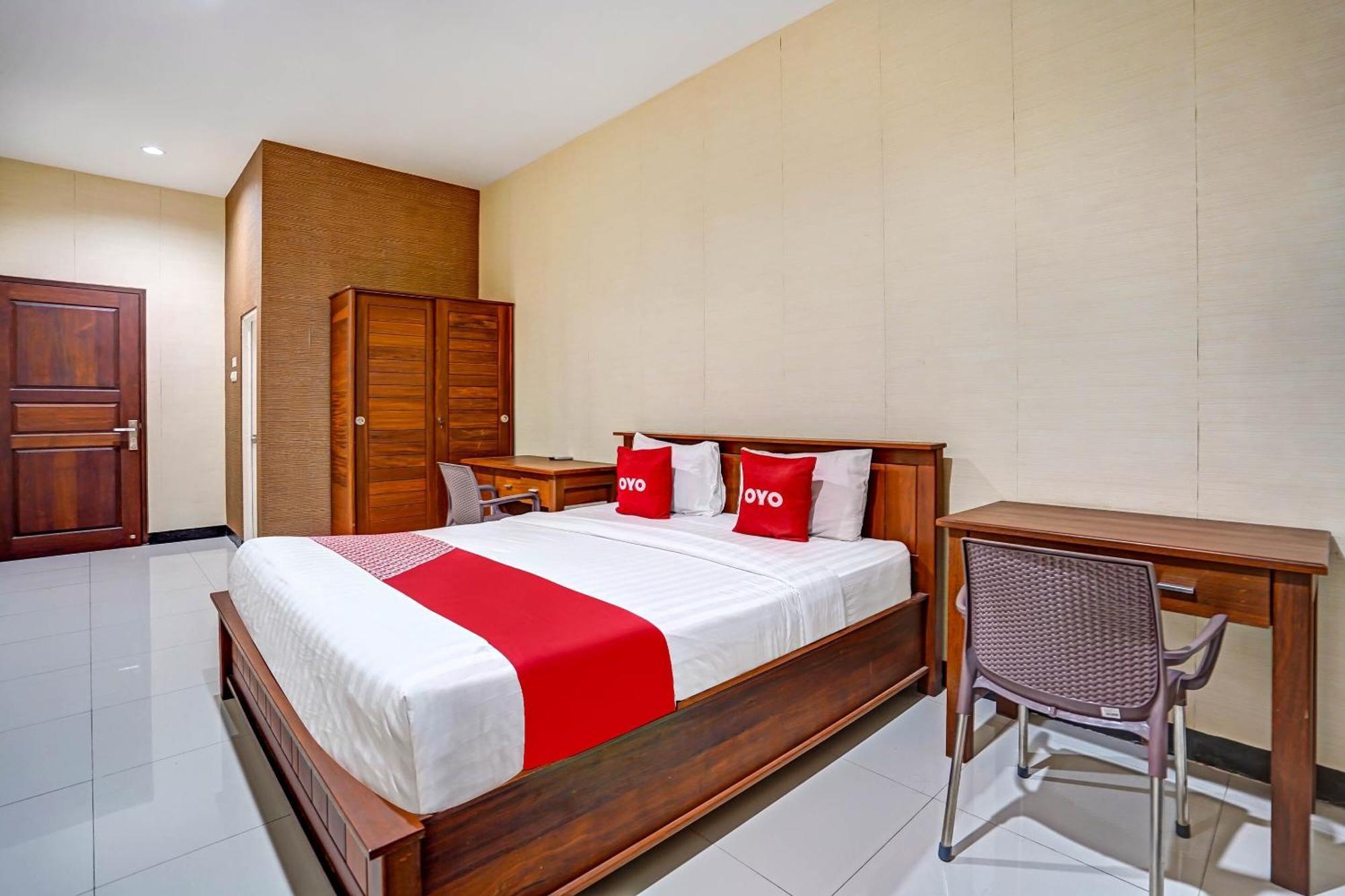 Oyo 90889 Dkb Residence Surabaya Exterior photo