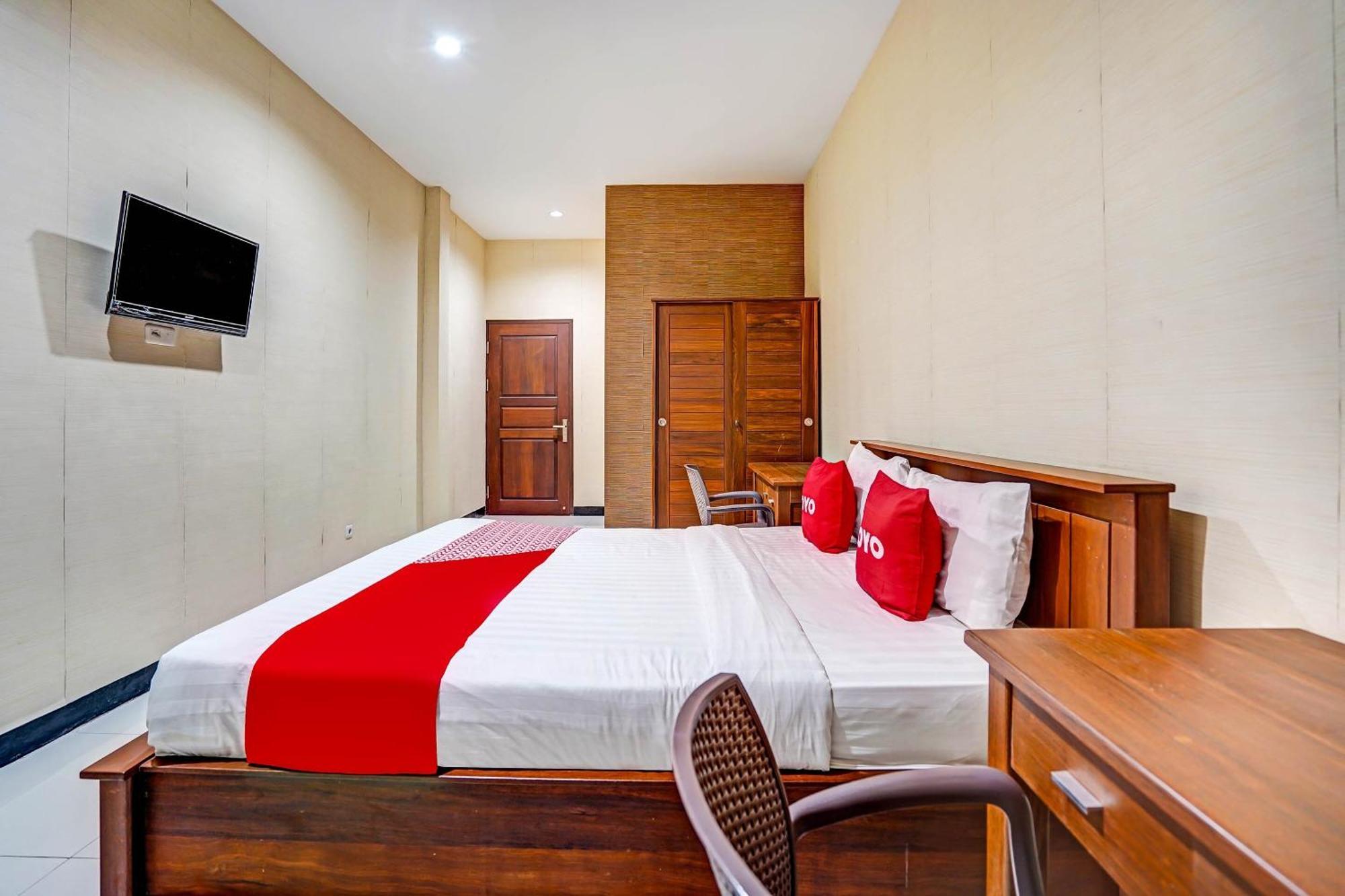 Oyo 90889 Dkb Residence Surabaya Exterior photo